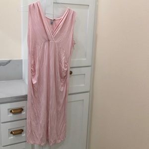 Stretchy maternity dress
